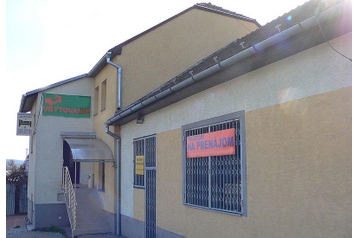 Slovaška Privát Krupina, Eksterier